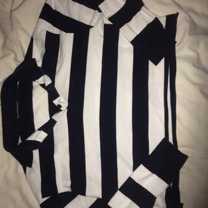 brandy melville striped/ collared crop top